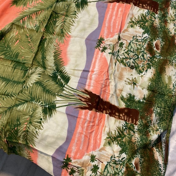 NWOT KOKO KNOT beach shawl - Picture 4 of 4